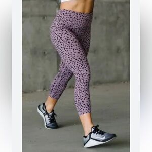Zyia Lilac Jaguar Fit n Free Hi-Rise 7/8 Leggings